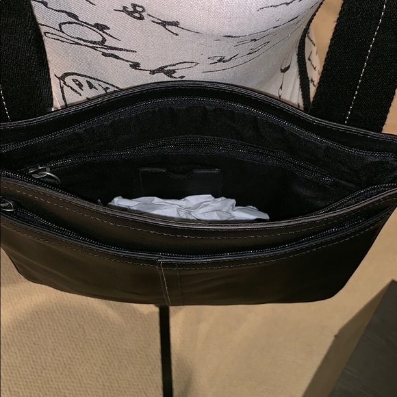 New w/ Tags! COACH Lex Leather Crossbody F70696 - Picture 5 of 7